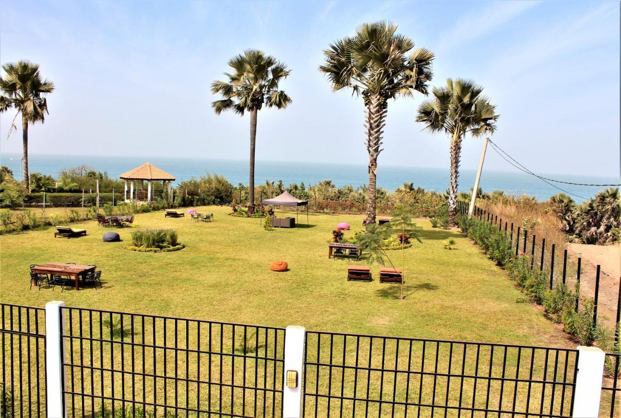 Harmony Resort Boutique Hotel Banjul Exteriör bild