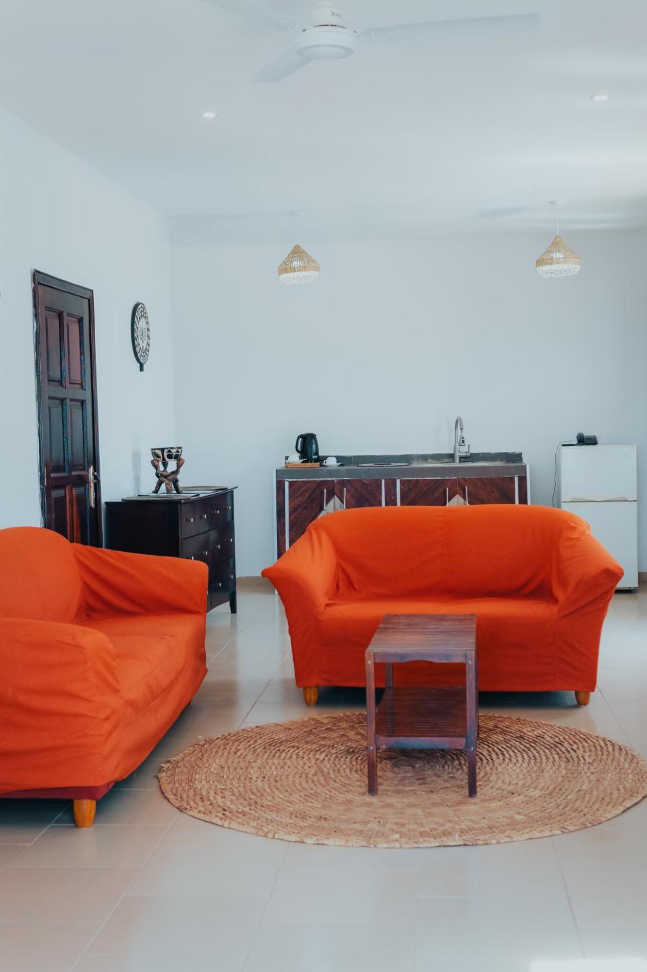 Harmony Resort Boutique Hotel Banjul Exteriör bild