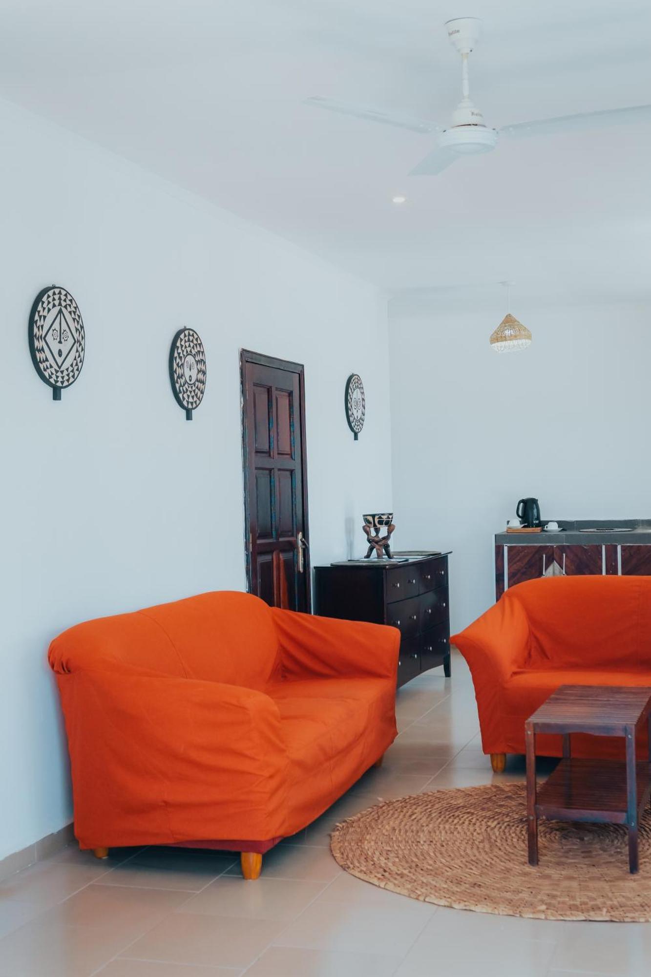 Harmony Resort Boutique Hotel Banjul Exteriör bild